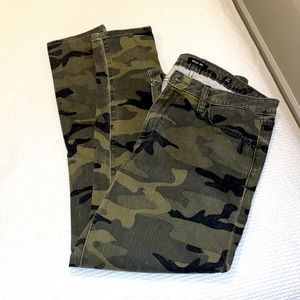 Camo miss me jean